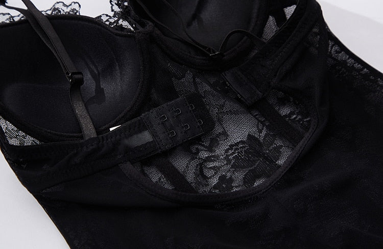 Lace Corset Set by Macy