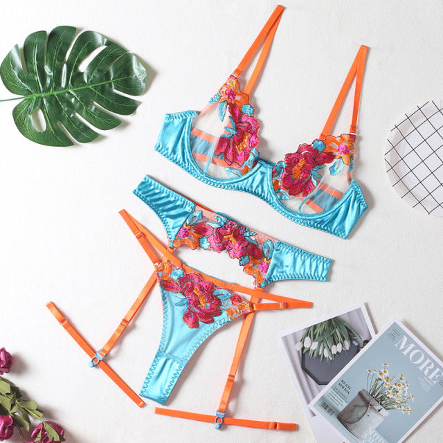 Beatrice Lace Lingerie Ensemble